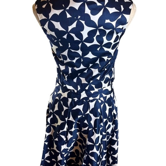 INC BLUE AND WHITE BUTTERFLY FIELD TOP WITH MATCHING SKIRT-NEW WITH TAGS - Picture 5 of 7